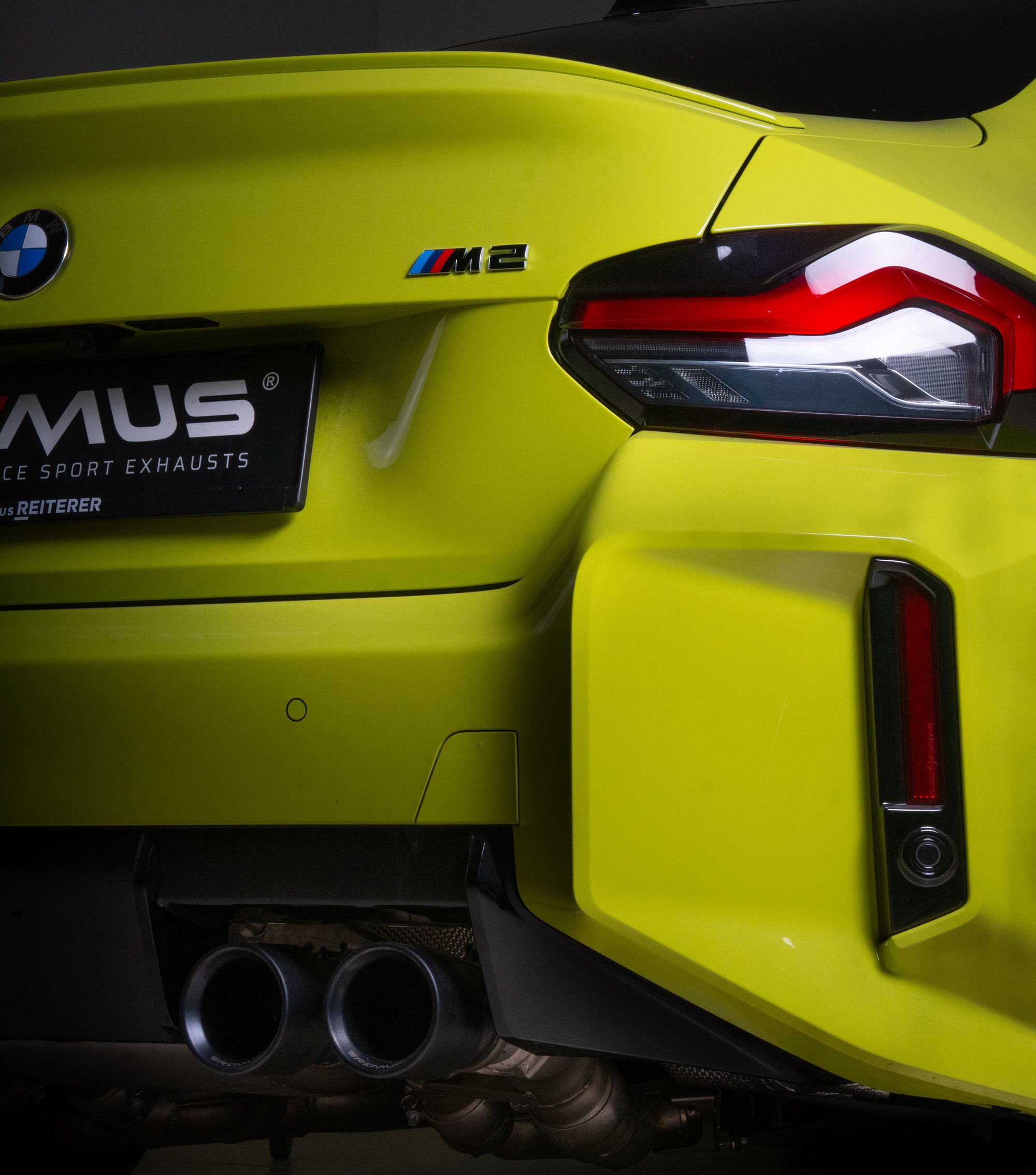 REMUS cat-back sport exhaust system with integrated valves for BMW